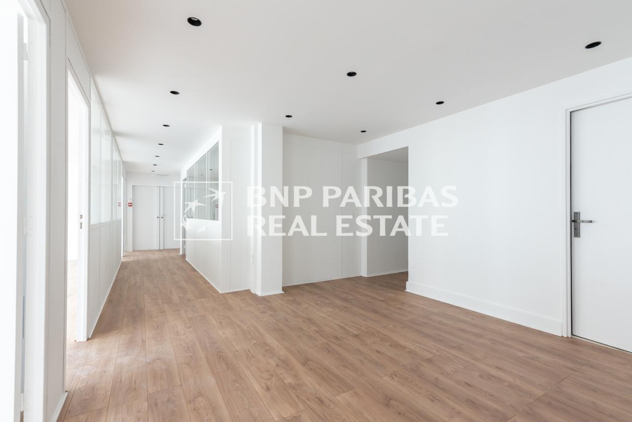Bureau Saint-Mandé 195m² Location bureau Saint-Mandé Val-de-Marne OLBUR2426333 9